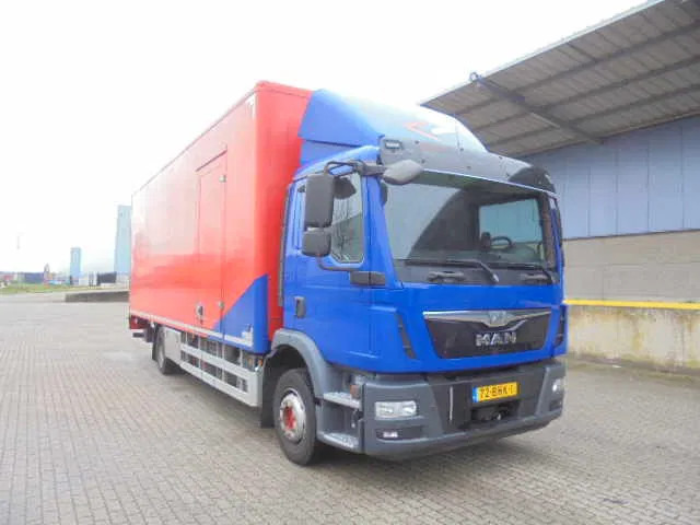 MAN TGM 12.250 NL TRUCK - Kapalı kasa kamyon: fotoğraf 3 MAN TGM 12.250 NL TRUCK - Kapalı kasa kamyon: fotoğraf 3