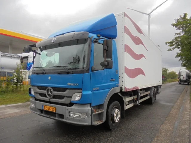 Mercedes-Benz Atego 1218 - Kapalı kasa kamyon: fotoğraf 1 Mercedes-Benz Atego 1218 - Kapalı kasa kamyon: fotoğraf 1