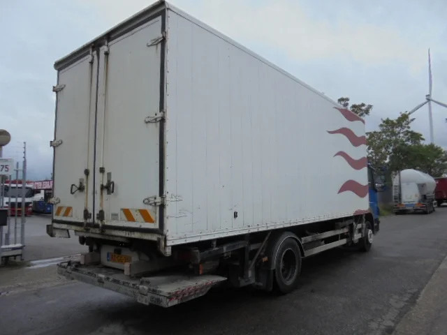 Mercedes-Benz Atego 1218 - Kapalı kasa kamyon: fotoğraf 4 Mercedes-Benz Atego 1218 - Kapalı kasa kamyon: fotoğraf 4