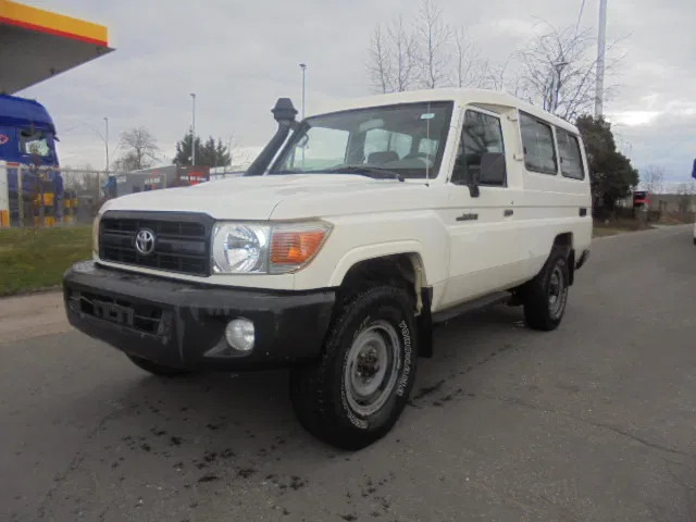 Toyota Land Cruiser HZJ78L 4WD EXPORT OUT EU ONLY - SUV: fotoğraf 1 Toyota Land Cruiser HZJ78L 4WD EXPORT OUT EU ONLY - SUV: fotoğraf 1