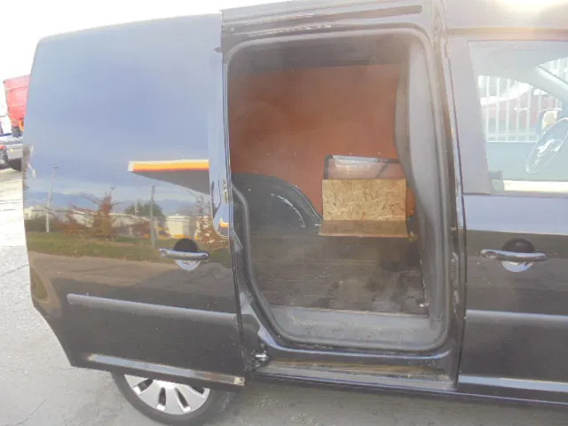 Küçük panelvan Volkswagen Caddy TD1 BLUEMOTION: fotoğraf 15