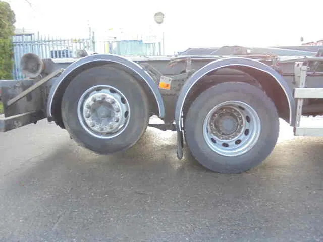 Kablo sistemli kamyon, Vinçli kamyon Volvo FM 370 EEV: fotoğraf 7