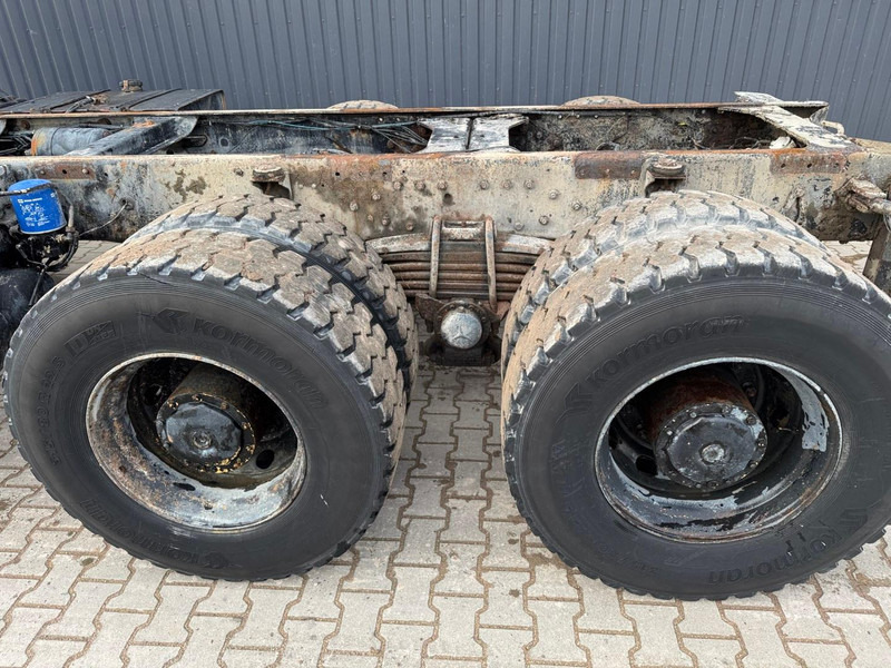 Mercedes-Benz 3234 - Şasi kamyon: fotoğraf 5 Mercedes-Benz 3234 - Şasi kamyon: fotoğraf 5