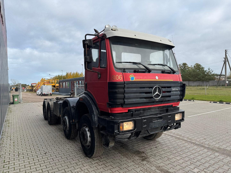 Mercedes-Benz 3234 - Şasi kamyon: fotoğraf 2 Mercedes-Benz 3234 - Şasi kamyon: fotoğraf 2