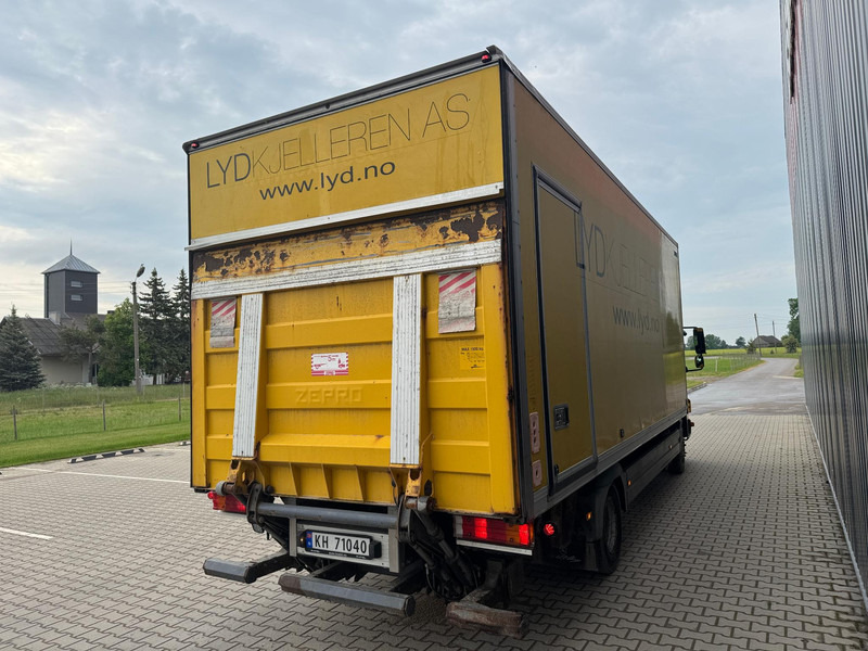 Mercedes-Benz Atego 1018 - Kapalı kasa kamyon: fotoğraf 3 Mercedes-Benz Atego 1018 - Kapalı kasa kamyon: fotoğraf 3
