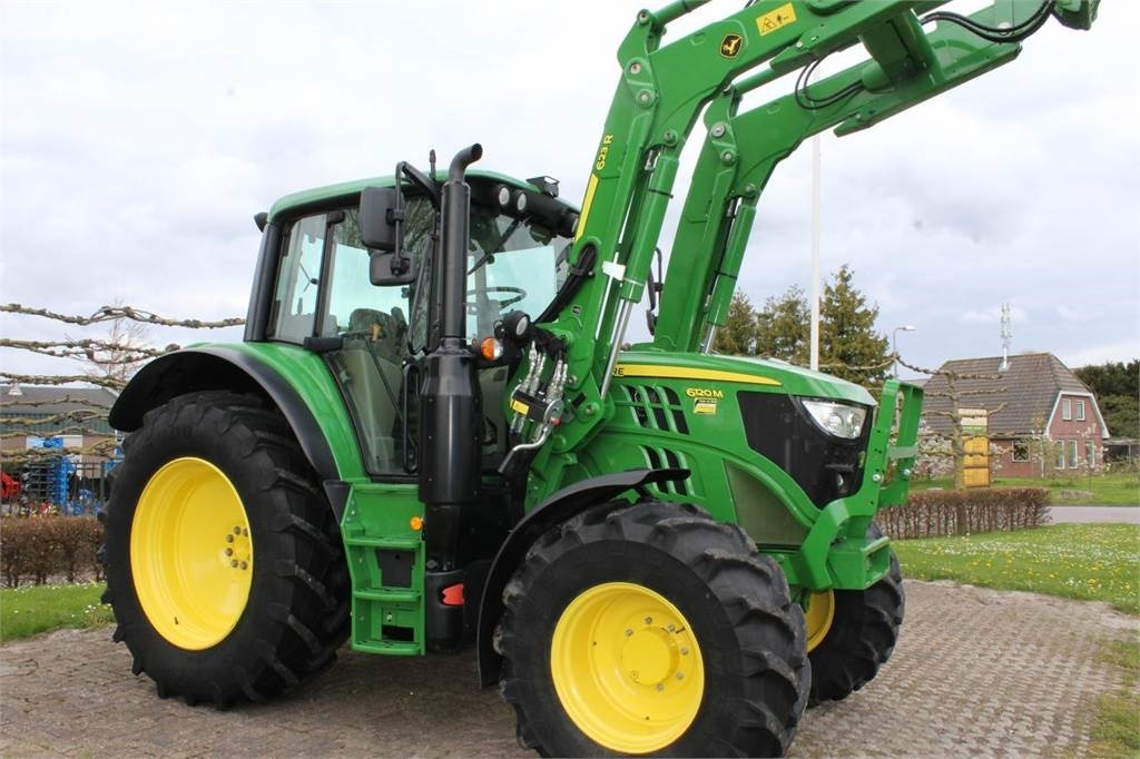 John Deere 6120M with 623R loader - Traktör: fotoğraf 4 John Deere 6120M with 623R loader - Traktör: fotoğraf 4