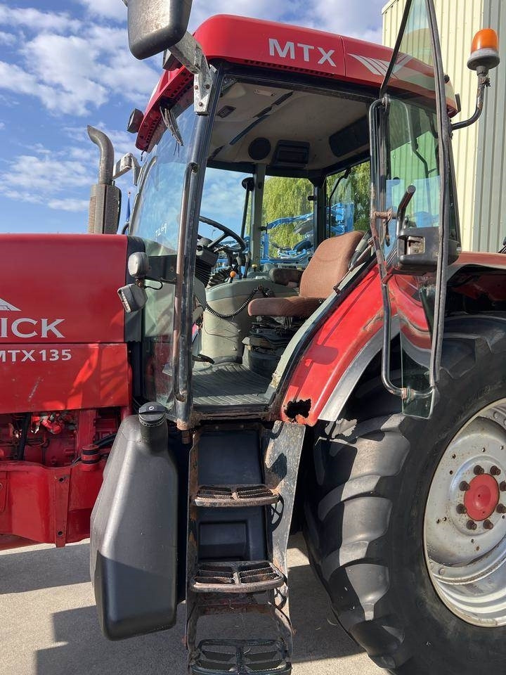 McCormick MTX135 - Traktör: fotoğraf 5 McCormick MTX135 - Traktör: fotoğraf 5