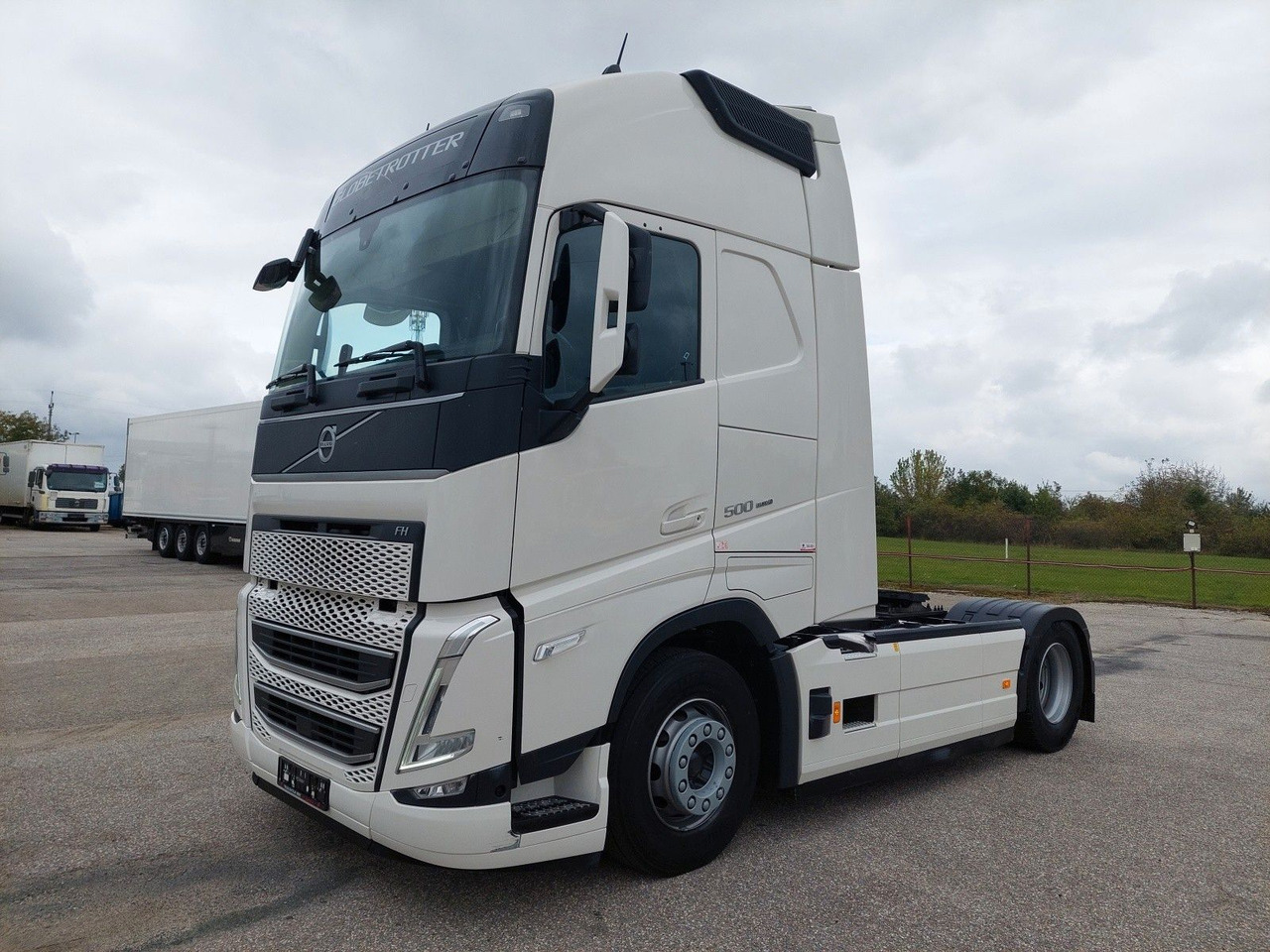 Volvo FH 13 Globetrotter XL 500 - Çekici: fotoğraf 1 Volvo FH 13 Globetrotter XL 500 - Çekici: fotoğraf 1