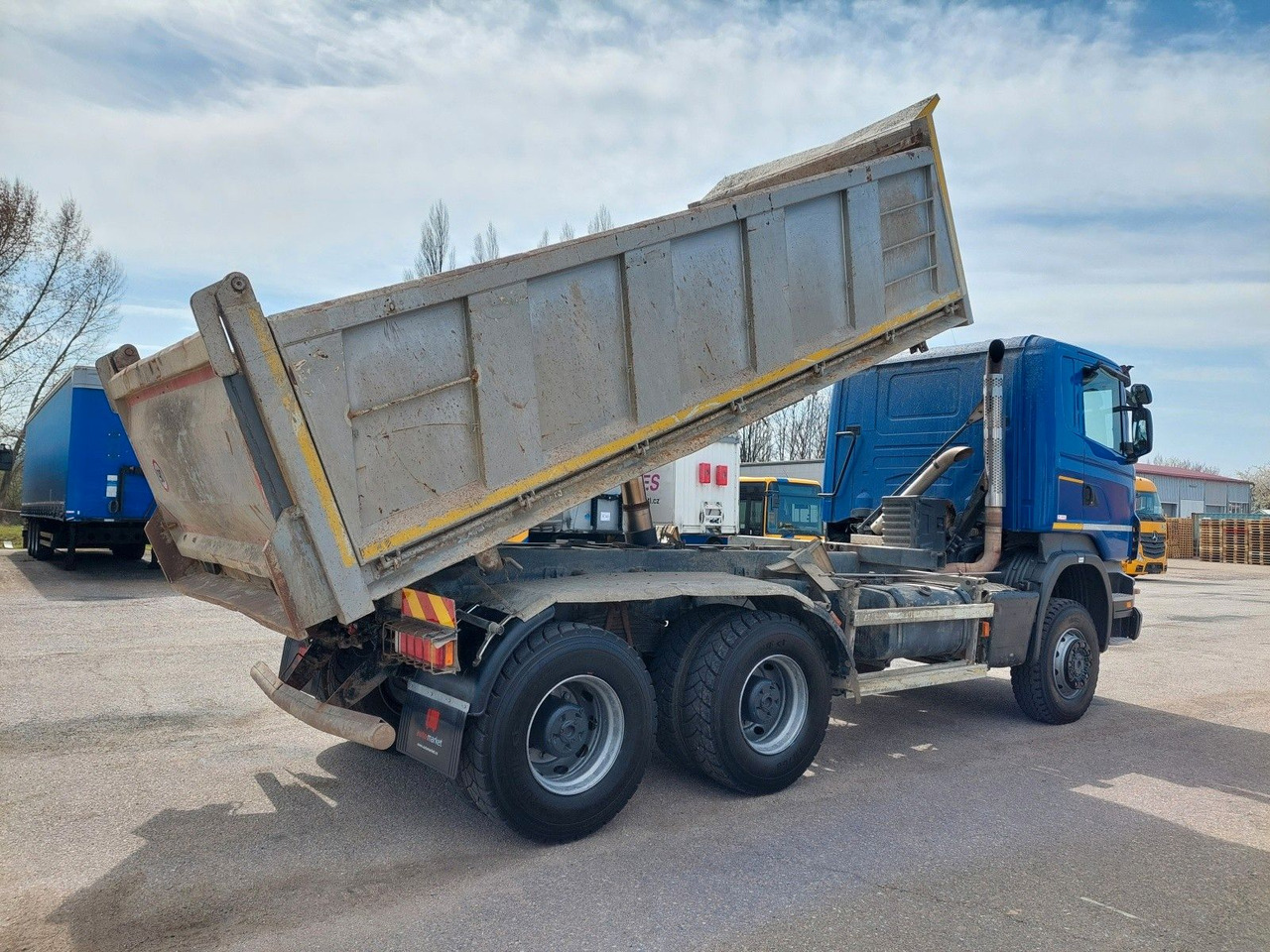 Scania R420 CB HHZ 6x6 Molcik Bordmatik - Damperli kamyon: fotoğraf 4 Scania R420 CB HHZ 6x6 Molcik Bordmatik - Damperli kamyon: fotoğraf 4