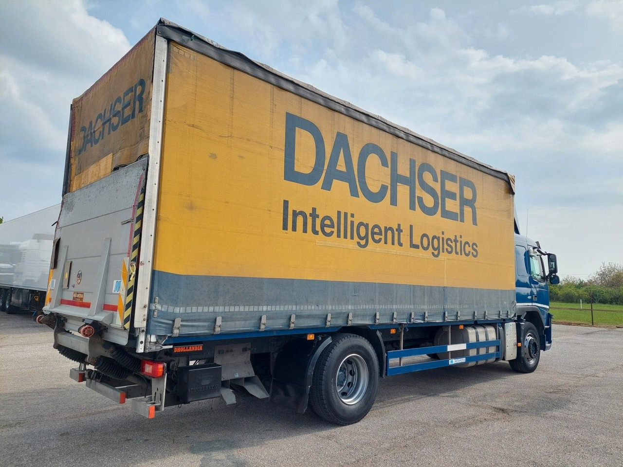 Volvo FM13 420 42R 4x2 BL Edscha - Tenteli kamyon: fotoğraf 4 Volvo FM13 420 42R 4x2 BL Edscha - Tenteli kamyon: fotoğraf 4