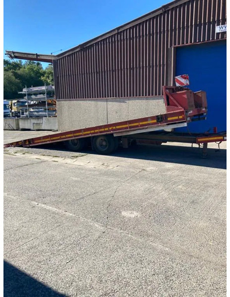 MOL 2 AXLES TIPPING TRAILER WITH RAMPS - Alçak çerçeveli platform römork: fotoğraf 1 MOL 2 AXLES TIPPING TRAILER WITH RAMPS - Alçak çerçeveli platform römork: fotoğraf 1