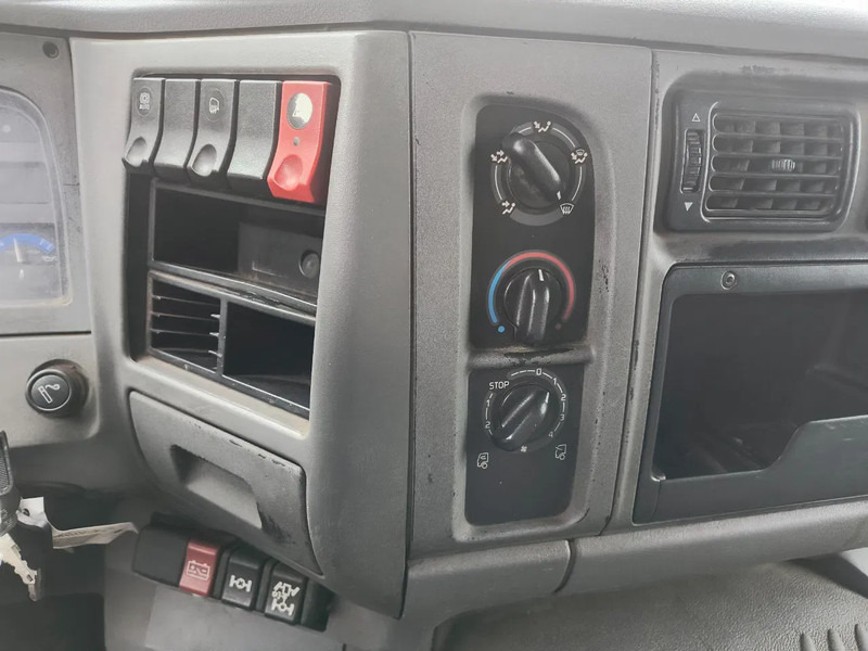 Renault Premium 320 13000L FUEL / CARBURANT - 4 COMPARTMENTS finansal kiralama Renault Premium 320 13000L FUEL / CARBURANT - 4 COMPARTMENTS: fotoğraf 10