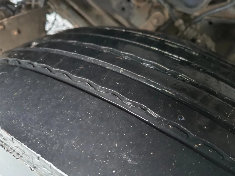 Renault Premium 320 13000L FUEL / CARBURANT - 4 COMPARTMENTS finansal kiralama Renault Premium 320 13000L FUEL / CARBURANT - 4 COMPARTMENTS: fotoğraf 14