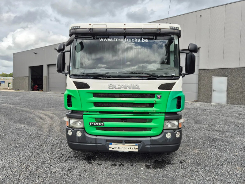Scania P280 FUEL / CARBURANT 14000L - 5 COMP - RETARDER - Tanker kamyon: fotoğraf 2 Scania P280 FUEL / CARBURANT 14000L - 5 COMP - RETARDER - Tanker kamyon: fotoğraf 2