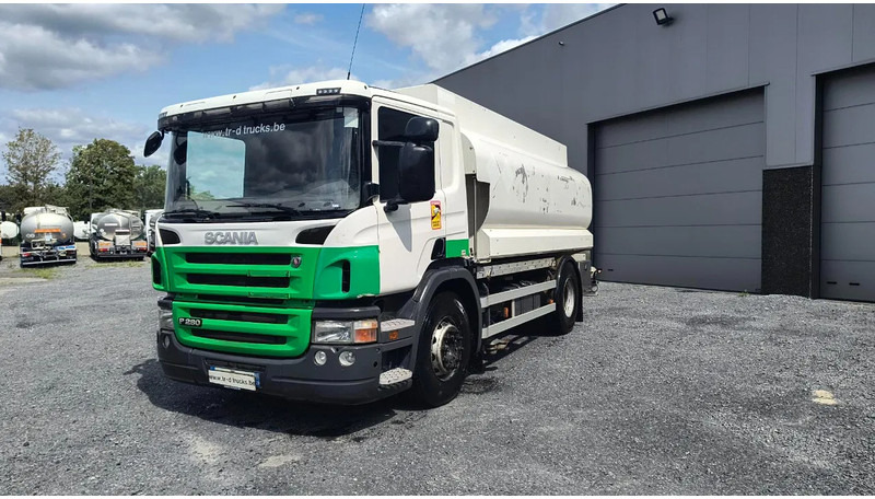 Scania P280 MANUAL GEARBOX- TANK 14000L- RETARDER - Tanker kamyon: fotoğraf 1 Scania P280 MANUAL GEARBOX- TANK 14000L- RETARDER - Tanker kamyon: fotoğraf 1
