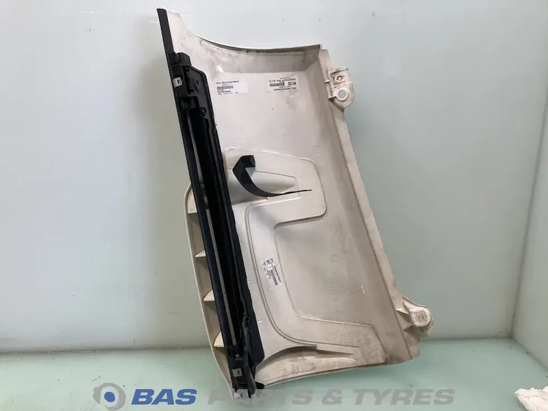 DAF CF Euro 6 Hoekspoiler Links DAF 1843707 - Tampon - Kamyon: fotoğraf 2 DAF CF Euro 6 Hoekspoiler Links DAF 1843707 - Tampon - Kamyon: fotoğraf 2