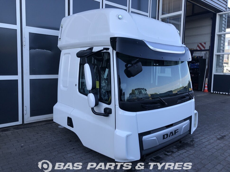 DAF CF Euro 6 - Kabin ve iç mekan - Kamyon: fotoğraf 2 DAF CF Euro 6 - Kabin ve iç mekan - Kamyon: fotoğraf 2