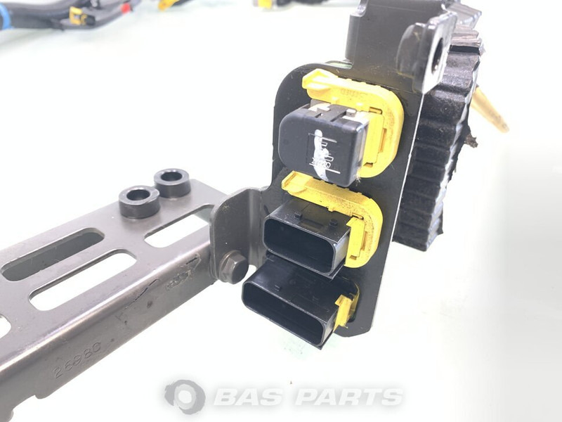 DAF - Kablolar/ Teller - Kamyon: fotoğraf 2 DAF - Kablolar/ Teller - Kamyon: fotoğraf 2