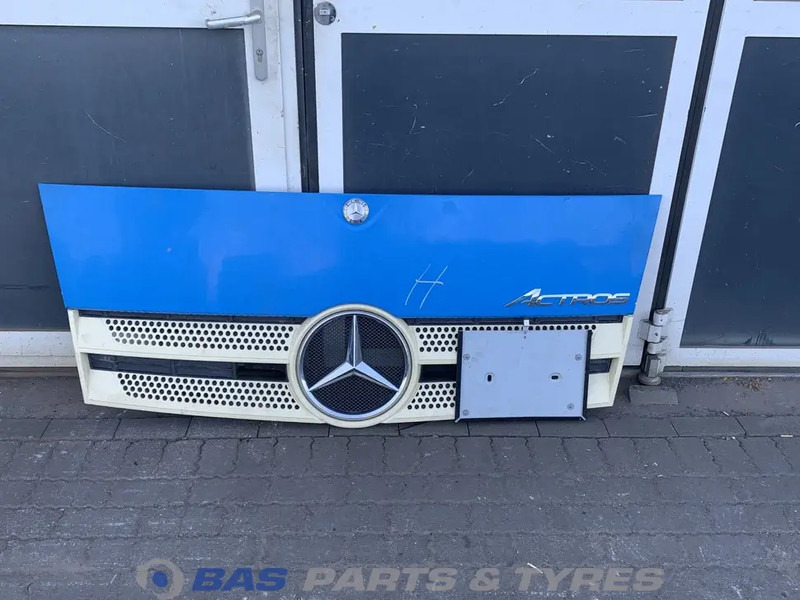 Mercedes-Benz Actros MP4 Frontklep Mercedes A 960 750 03 18 - Izgara - Kamyon: fotoğraf 1 Mercedes-Benz Actros MP4 Frontklep Mercedes A 960 750 03 18 - Izgara - Kamyon: fotoğraf 1