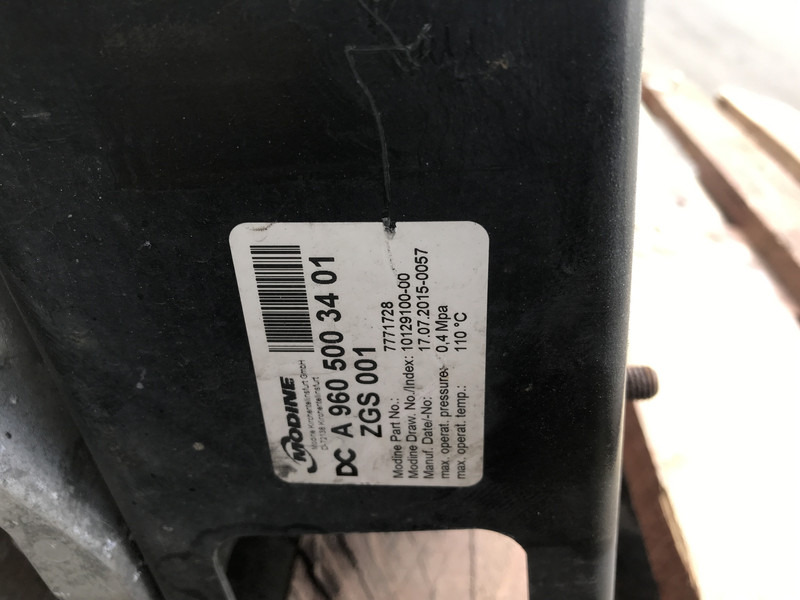 Mercedes-Benz Actros MP4 Koelerpakket Mercedes OM470LA 395 A 960 500 00 02 - Radyatör - Kamyon: fotoğraf 3 Mercedes-Benz Actros MP4 Koelerpakket Mercedes OM470LA 395 A 960 500 00 02 - Radyatör - Kamyon: fotoğraf 3