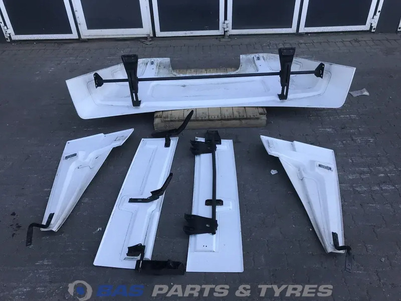 Mercedes-Benz Antos MP4 Spoilerset Mercedes ClassicSpace M-cab L1EH1 A 960 790 27 44 - Aerodinamik/ Spoylerler - Kamyon: fotoğraf 4 Mercedes-Benz Antos MP4 Spoilerset Mercedes ClassicSpace M-cab L1EH1 A 960 790 27 44 - Aerodinamik/ Spoylerler - Kamyon: fotoğraf 4