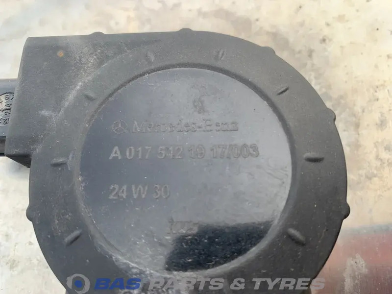 Mercedes-Benz Brandstoftank Mercedes 290 Liter A 960 470 00 04 - Yakıt tankı - Kamyon: fotoğraf 5 Mercedes-Benz Brandstoftank Mercedes 290 Liter A 960 470 00 04 - Yakıt tankı - Kamyon: fotoğraf 5