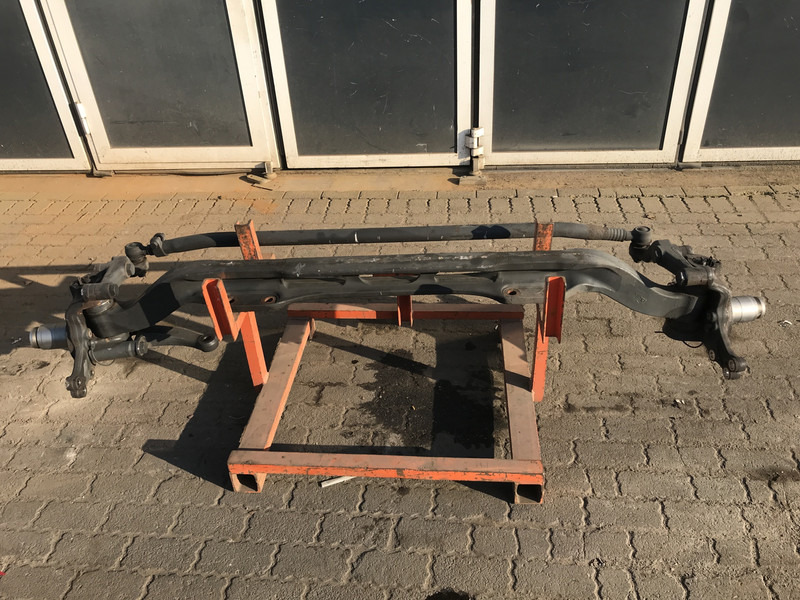 Mercedes-Benz  - Ön aks - Kamyon: fotoğraf 1 Mercedes-Benz  - Ön aks - Kamyon: fotoğraf 1