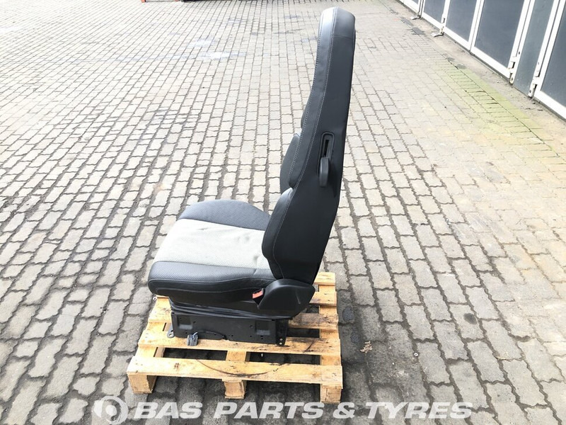 Volvo Bijrijdersstoel Volvo 23764394 - Koltuk - Kamyon: fotoğraf 2 Volvo Bijrijdersstoel Volvo 23764394 - Koltuk - Kamyon: fotoğraf 2