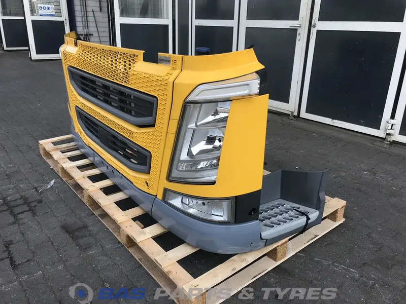 Volvo FH4 - Tampon - Kamyon: fotoğraf 2 Volvo FH4 - Tampon - Kamyon: fotoğraf 2