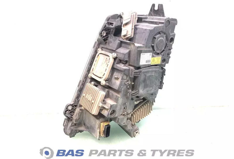 Volvo FH4 Koplamp Rechts 21656037 - Ön far - Kamyon: fotoğraf 2 Volvo FH4 Koplamp Rechts 21656037 - Ön far - Kamyon: fotoğraf 2