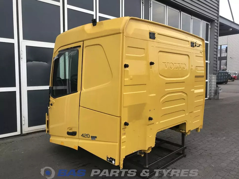 Volvo FH4 Volvo Sleeper Cab L2H1 82271553 - Kabin ve iç mekan - Kamyon: fotoğraf 4 Volvo FH4 Volvo Sleeper Cab L2H1 82271553 - Kabin ve iç mekan - Kamyon: fotoğraf 4