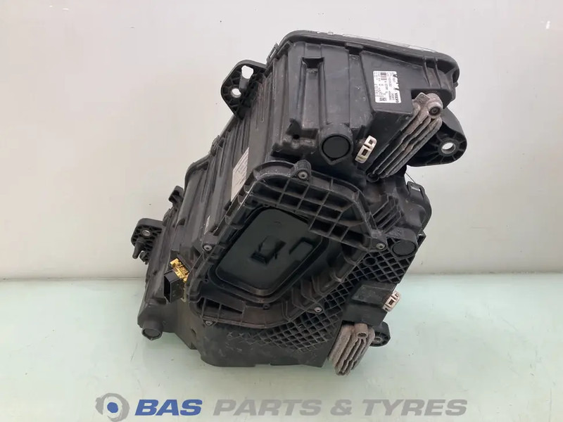 Volvo FH4B Koplamp Rechts 23752671 - Ön far - Kamyon: fotoğraf 2 Volvo FH4B Koplamp Rechts 23752671 - Ön far - Kamyon: fotoğraf 2