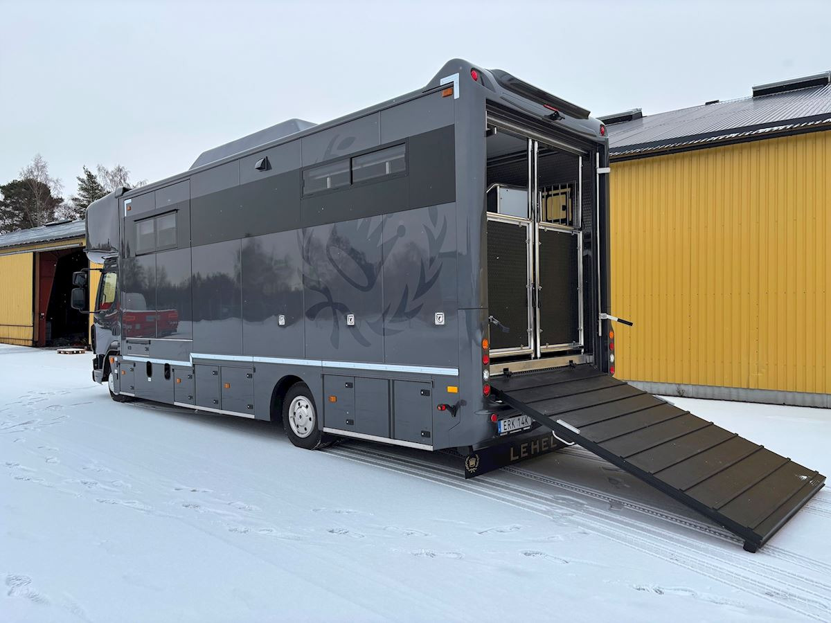 DAF Lehel horsebox 210 LF - At taşıma aracı: fotoğraf 3 DAF Lehel horsebox 210 LF - At taşıma aracı: fotoğraf 3