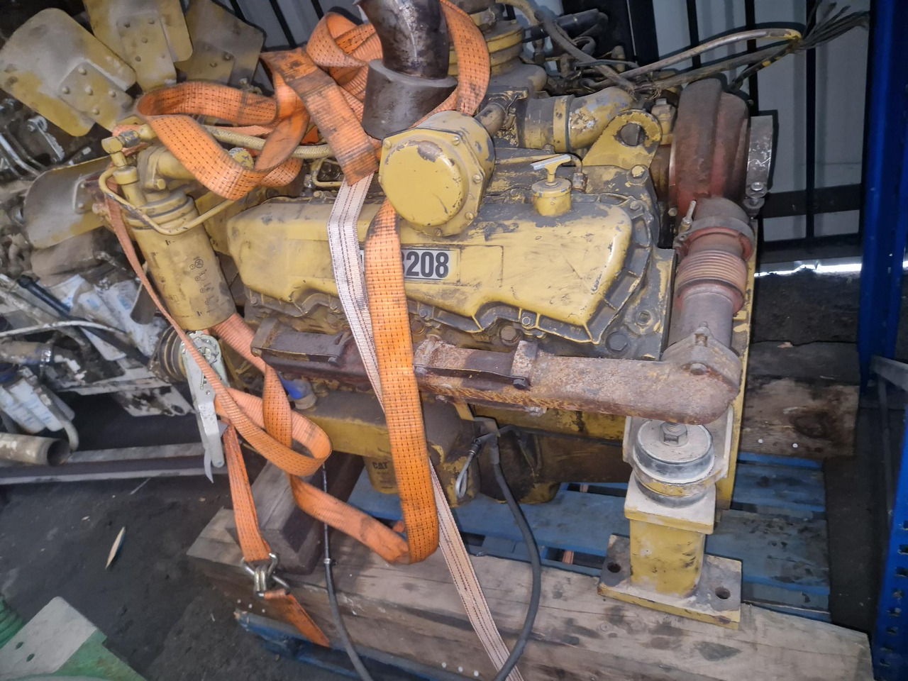 CATERPILLAR 3208 - Motor - İş makinaları: fotoğraf 1 CATERPILLAR 3208 - Motor - İş makinaları: fotoğraf 1