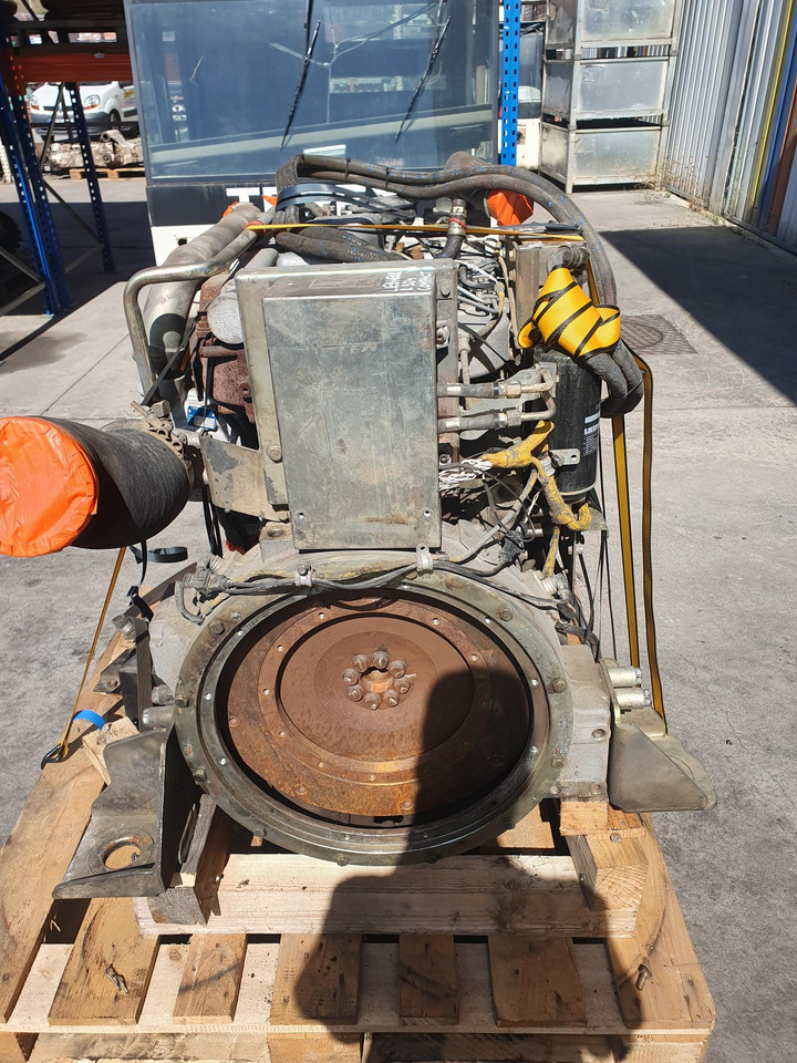 LIEBHERR D924 TI E A4 - Motor - İş makinaları: fotoğraf 4 LIEBHERR D924 TI E A4 - Motor - İş makinaları: fotoğraf 4