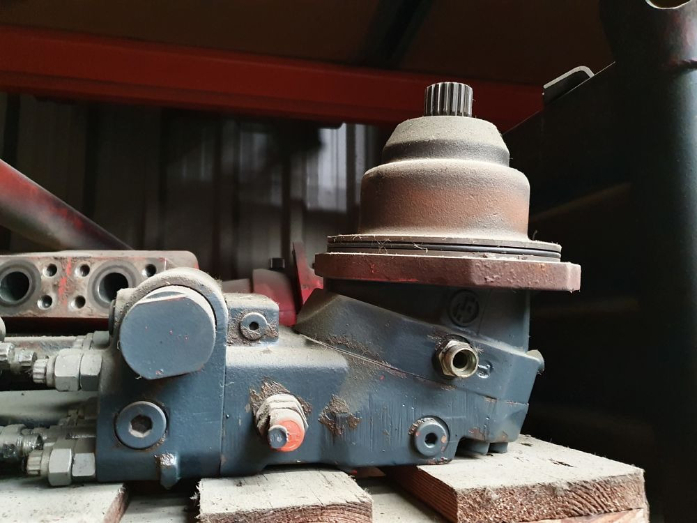 MOTOR DE TRASLACION PARA O&K RH16 - Hidrolik motor - Ekskavatör: fotoğraf 2 MOTOR DE TRASLACION PARA O&K RH16 - Hidrolik motor - Ekskavatör: fotoğraf 2