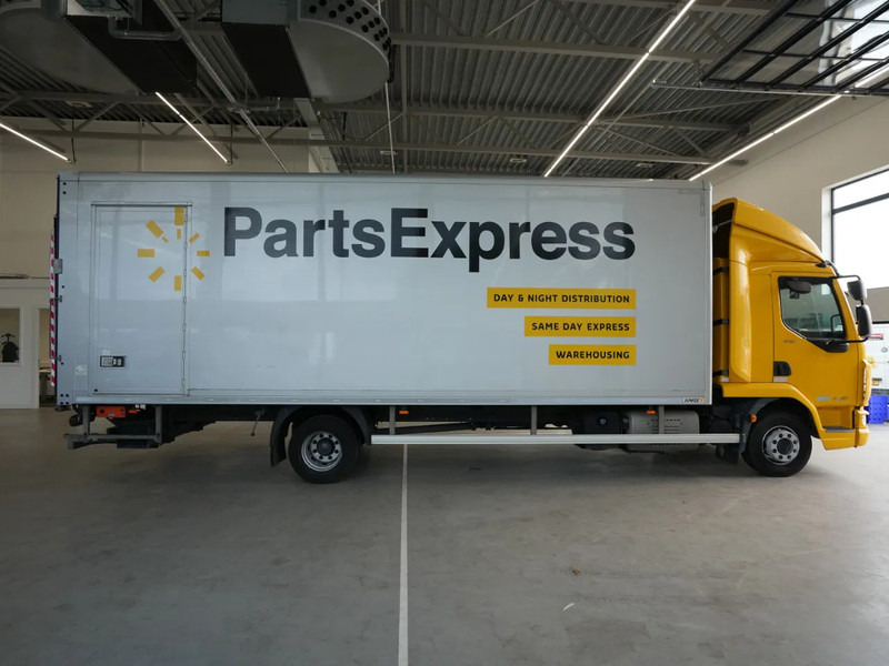 DAF LF 210 FA, 12t, Gesloten Bak, Laadklep 1,5t, Zijdeur, New Apk - Kapalı kasa kamyon: fotoğraf 5 DAF LF 210 FA, 12t, Gesloten Bak, Laadklep 1,5t, Zijdeur, New Apk - Kapalı kasa kamyon: fotoğraf 5