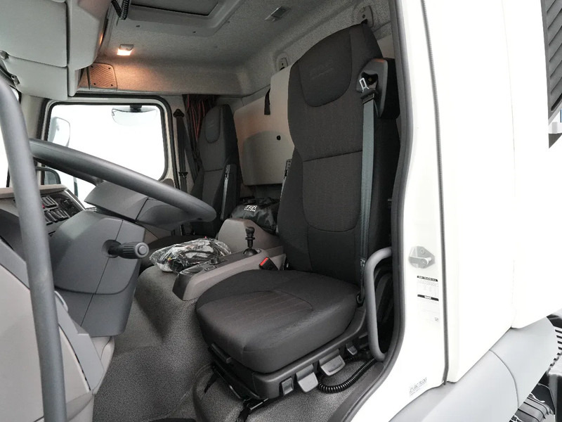 Yeni Şasi kamyon DAF LF 260 FA 12T CHASSIS SLEEPING CAB 610WB NEW: fotoğraf 14
