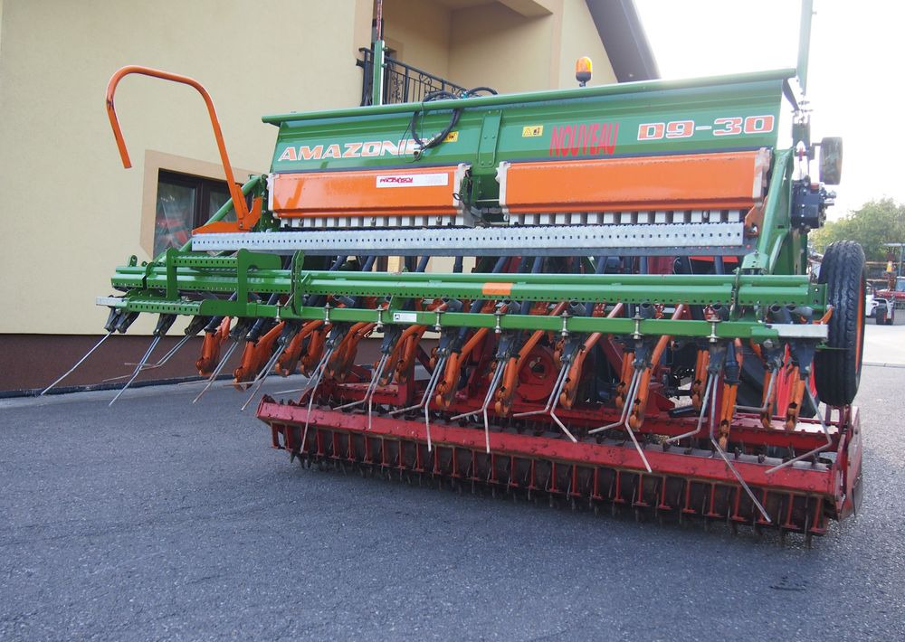 Agregat uprawowo-siewny Amazone HRB 301 I D9-30 2005 Agregat uprawowo siewny KUHN AMAZONE szerokość robocza 3m - Kombine ekim makinesi: fotoğraf 1 Agregat uprawowo-siewny Amazone HRB 301 I D9-30 2005 Agregat uprawowo siewny KUHN AMAZONE szerokość robocza 3m - Kombine ekim makinesi: fotoğraf 1