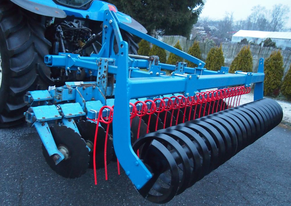 Brona talerzowa Rabe Werk RABE WERK Fielo biro 3000 2006 Brona talerzowa RABE - Disk tırmığı: fotoğraf 1 Brona talerzowa Rabe Werk RABE WERK Fielo biro 3000 2006 Brona talerzowa RABE - Disk tırmığı: fotoğraf 1