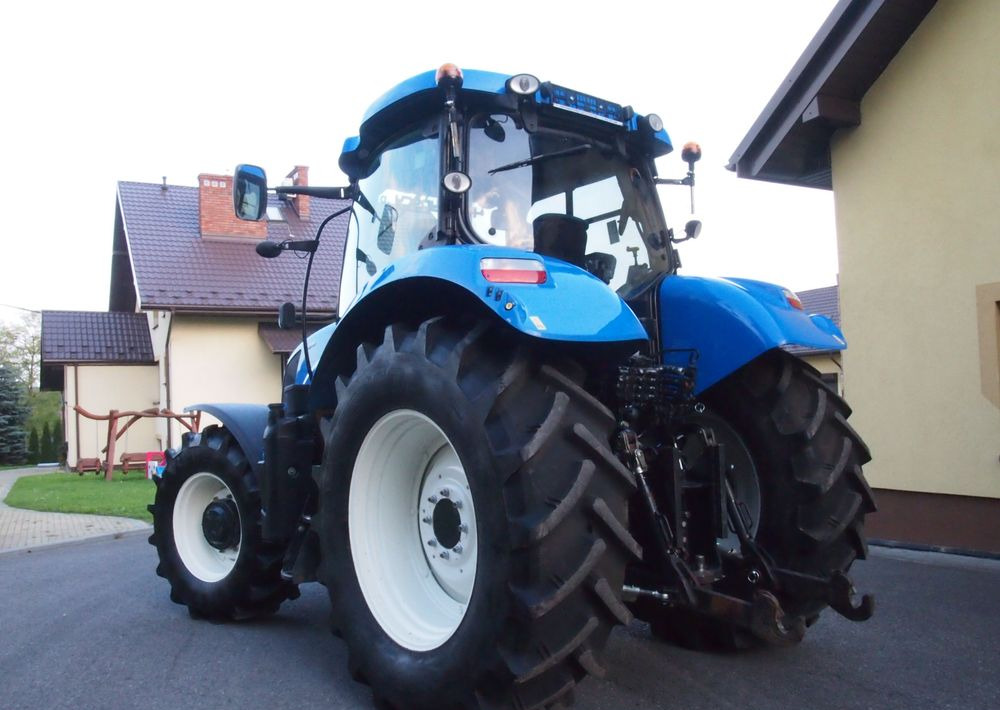 Ciągnik New Holland T7.185 2013 New Holland Autocommand i TUZ - Traktör: fotoğraf 5 Ciągnik New Holland T7.185 2013 New Holland Autocommand i TUZ - Traktör: fotoğraf 5