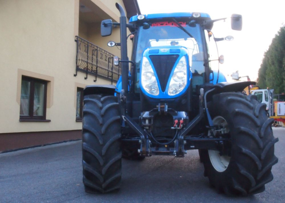 Ciągnik New Holland T7.185 2013 New Holland Autocommand i TUZ - Traktör: fotoğraf 3 Ciągnik New Holland T7.185 2013 New Holland Autocommand i TUZ - Traktör: fotoğraf 3