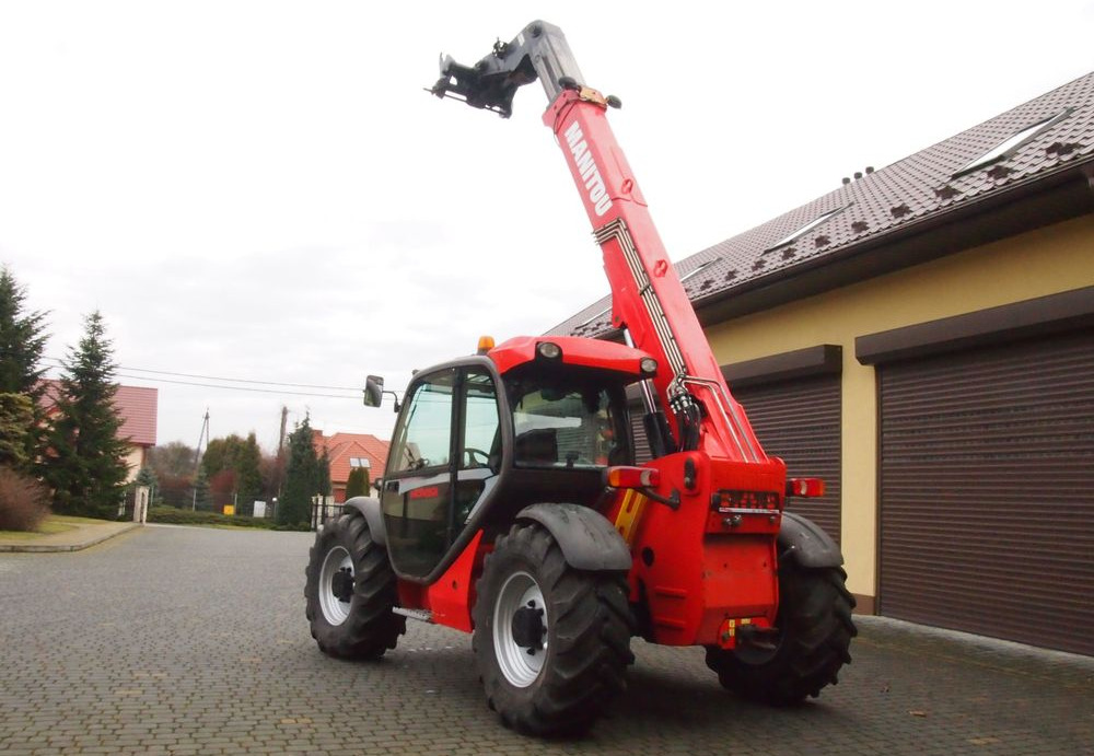 Ładowarka teleskopowa Manitou MLT 735-120LSU 2012 Manitou Silnik Mercedes - Teleskopik yükleyici: fotoğraf 3 Ładowarka teleskopowa Manitou MLT 735-120LSU 2012 Manitou Silnik Mercedes - Teleskopik yükleyici: fotoğraf 3