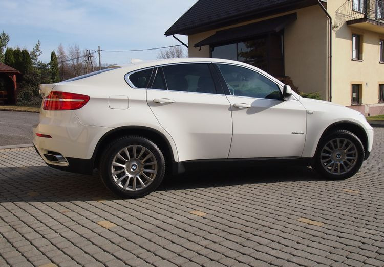 Samochód BMW X6 e71 xdrive40d Individual 2012 Samochód BMW X6 Individual - SUV: fotoğraf 3 Samochód BMW X6 e71 xdrive40d Individual 2012 Samochód BMW X6 Individual - SUV: fotoğraf 3