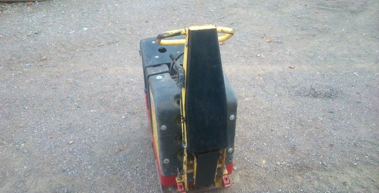 Ubijarka Dynapac LH 300 2006 - Titreşimli kompaktör: fotoğraf 5 Ubijarka Dynapac LH 300 2006 - Titreşimli kompaktör: fotoğraf 5