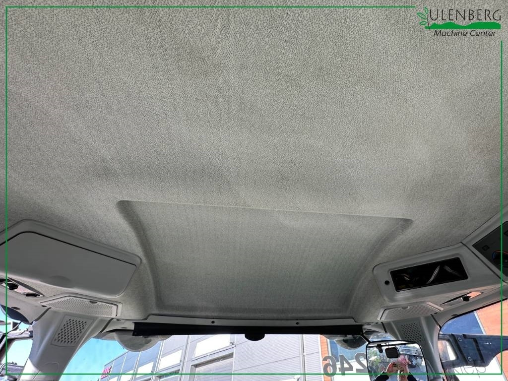Claas Axion 850 CIS+/KILKANAŚCIE SZT. W OFERCIE - Traktör: fotoğraf 4 Claas Axion 850 CIS+/KILKANAŚCIE SZT. W OFERCIE - Traktör: fotoğraf 4