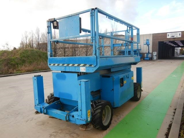 Genie GS2669RT - Makasli platform: fotoğraf 4 Genie GS2669RT - Makasli platform: fotoğraf 4