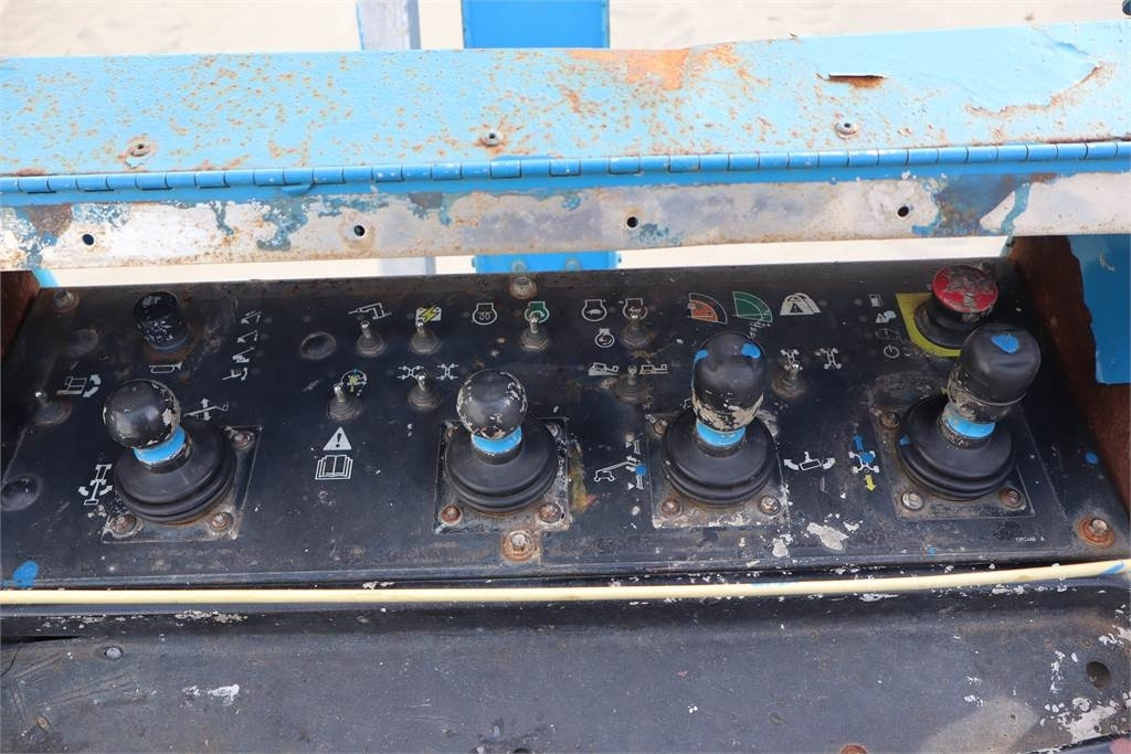 Teleskopik platform Genie SX135XC: fotoğraf 9 Teleskopik platform Genie SX135XC: fotoğraf 9