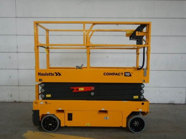 Haulotte Compact 10 N AE - Makasli platform: fotoğraf 1 Haulotte Compact 10 N AE - Makasli platform: fotoğraf 1