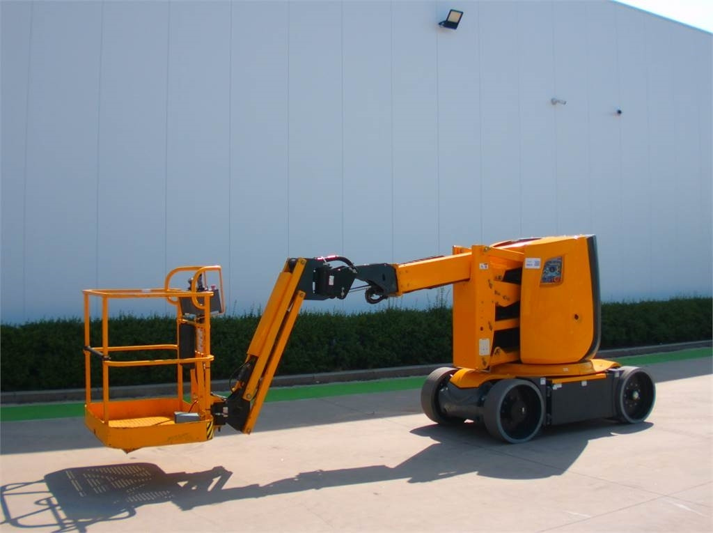 Haulotte HA12CJ+ - Eklemli platform: fotoğraf 2 Haulotte HA12CJ+ - Eklemli platform: fotoğraf 2